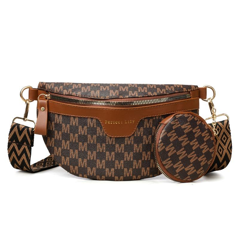 

Today s popular bags women s new fashion letter breast bags casual versatile shoulder messenger bags small bags коричневый