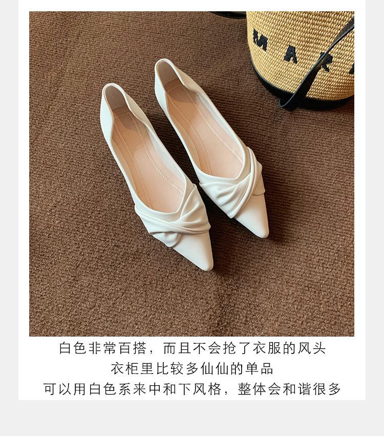 Grape mother summer soft leather temperament versatile simple kink surface pointed head shallow mouth flat bottom commuting single shoes women's