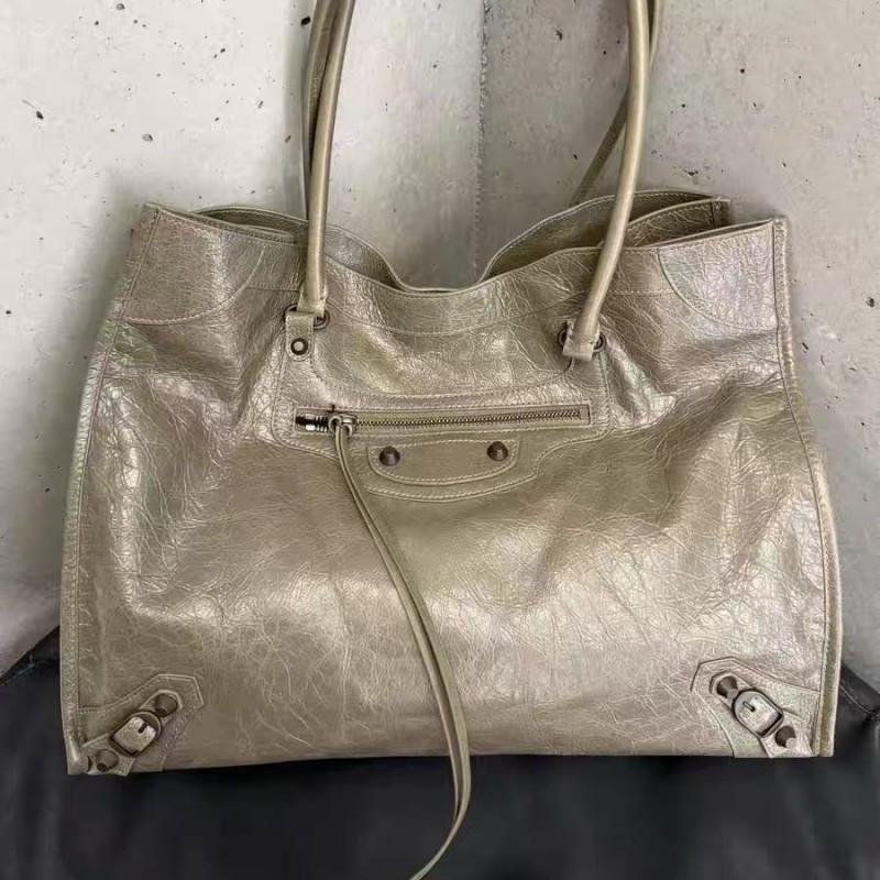 2025 Winter Streetwear Oversized Canvas Tote Bag With Studs Black Olive Green Soft-Medium Rigidity Crossbody Or Handheld