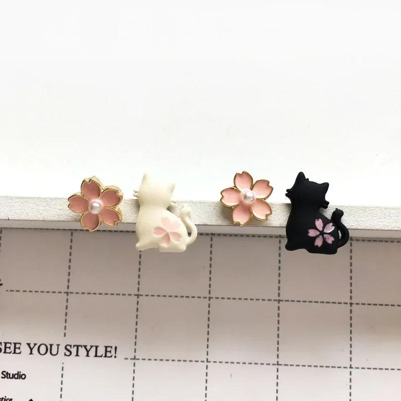 Cute Cartoon Fashion Silver Needle Playful and Cute Cat Flower Earrings Girl's Temperament Versatile Design Asymmetrical Earring