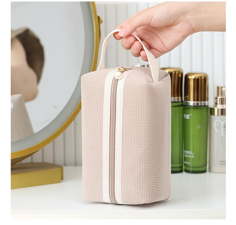 Kompakte Cord-Make-up-Tasche: Vielseitige Kosmetik- und Geldbörse mit großem Fassungsvermögen für Frauen