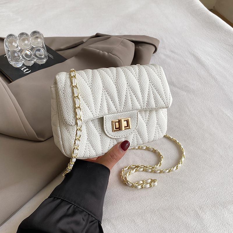 Chic Fashionable Women's Bag 2024 New Trendy Simple Chain Shoulder Crossbody Bag