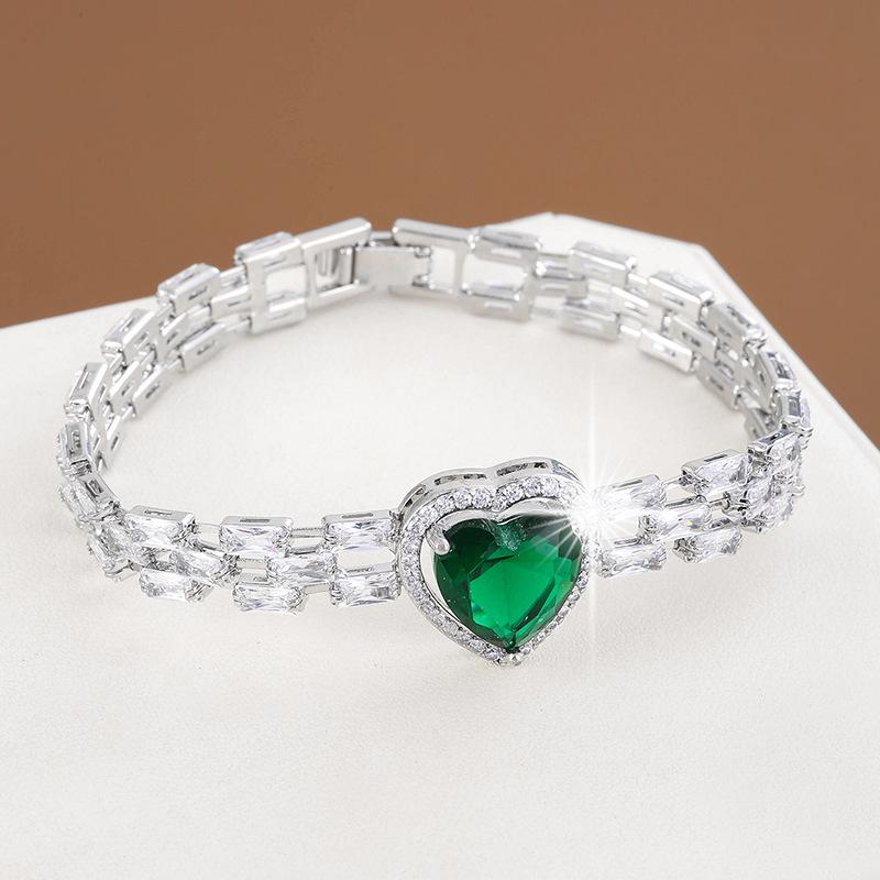 Exquisite Heart Zircon Bracelet: Fashionable European & American Style, Versatile High-Class Pure Copper Accessory