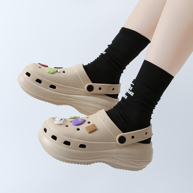 Thick-soled hole shoes women's  new summer wear height-increasing sandals seaside beach bag head half slippers women