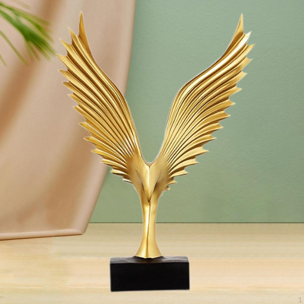 Eagle Statue Resin Figurine Aesthetic Modern Art Figurine, Desktop Ornament, Winged Sculpture