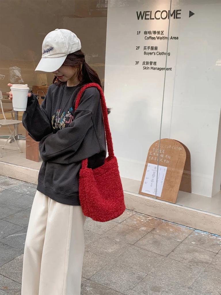 Soft Plush Large Capacity Ladies Bucket Bags Solid Color Casual Women's Furry Shoulder Bag Faux Lamb Wool Female Handbags Tote