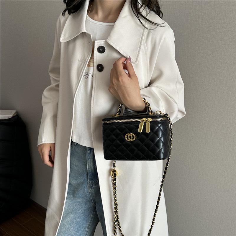 Plaid Women's Chain Bag - Autumn Design, High-End, Large Capacity Crossbody & Handbag