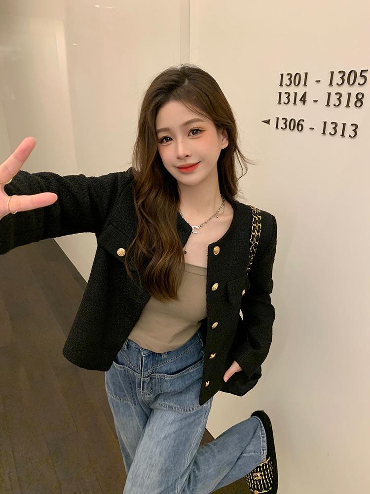 Xiaoxiangfeng Thickened Coat Women's Clothing Winter 2024 New French Short Fried Street Temperament Casual Versatile Top Women