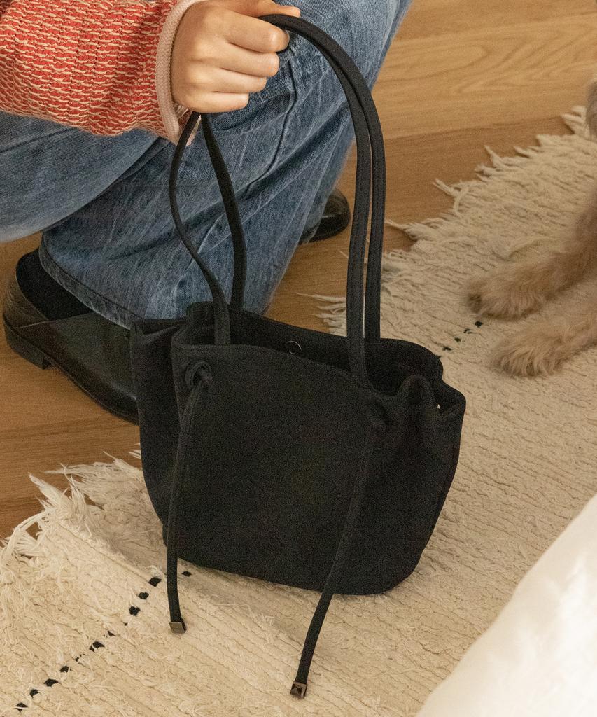 Iroco Clam Suede Bag_Black