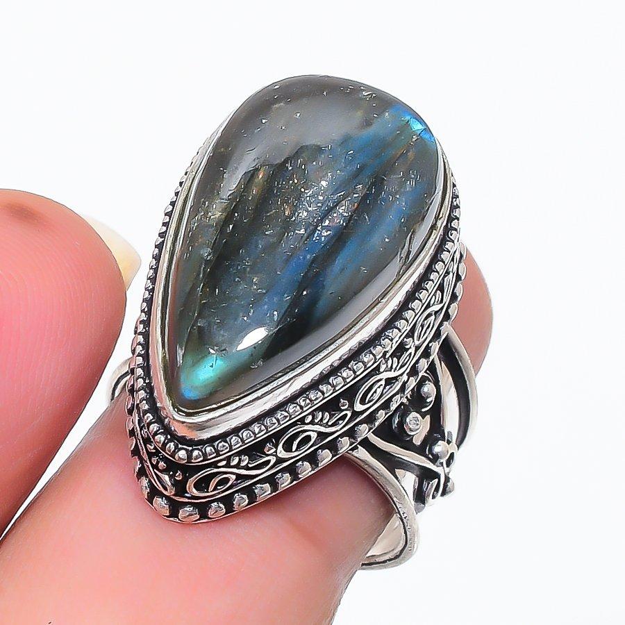 

Labradorite Handmade 925 Sterling Silver Jewelry Ring Size 7 j8A72