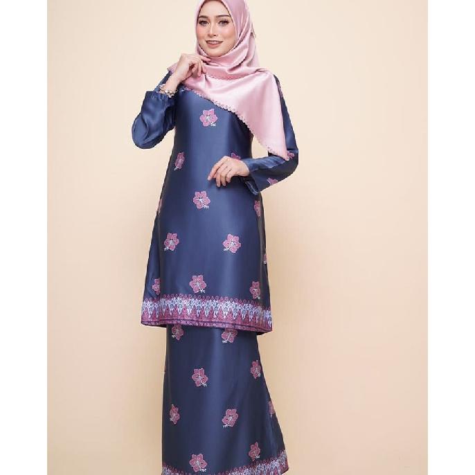 2025 New Printed Pattern Kurung Pahang Traditional Women's Suit Elegant Sweet Comfortable Breathable Popular Retro Muslim New Products