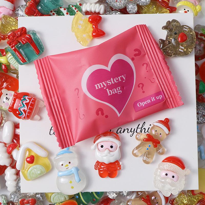 

10Pcs Christmas Surprise Blind Bags Luminous Animal Mushroom Figurines Miniature Mystery Bag For Potted Dollhouse Decor