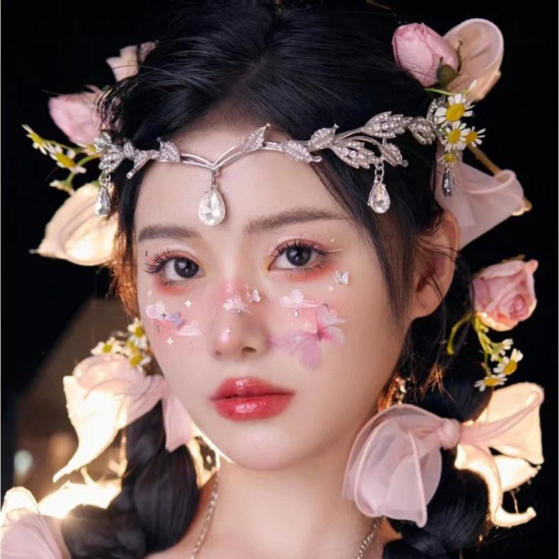 Korean-Style Baroque Rhinestone Leaf Crown Tiara with Water Drop Pendant