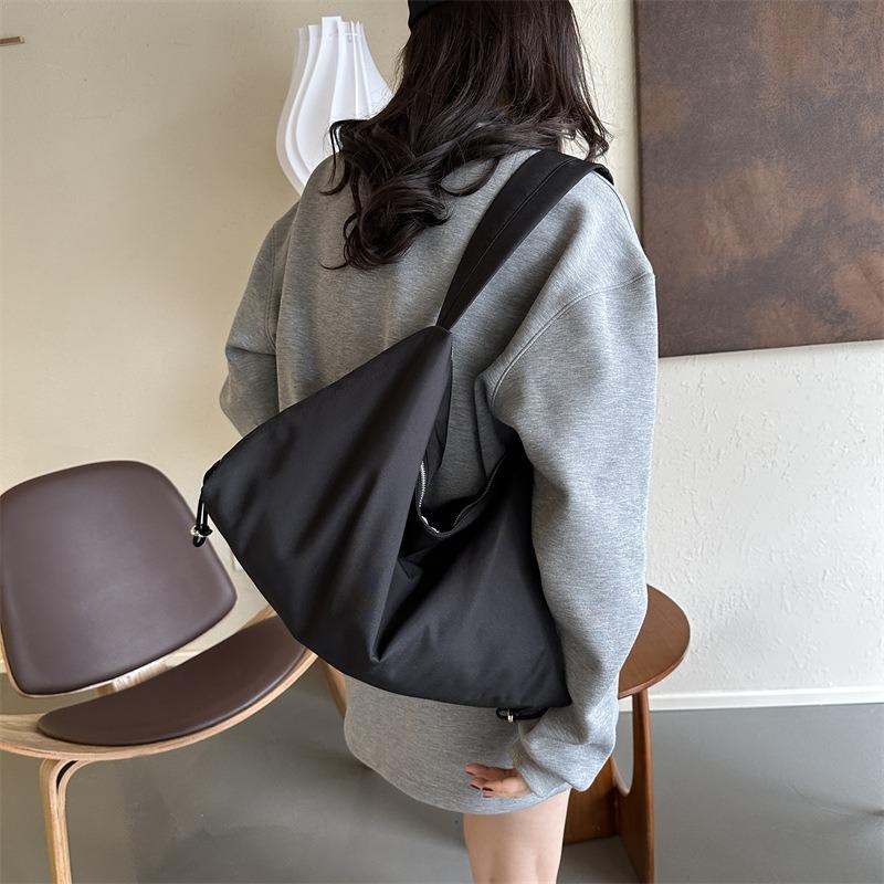 Casual Simple Messenger Bag Winter New Simple Solid Color Shoulder Bag Fashionable Large Capacity Tote Bag