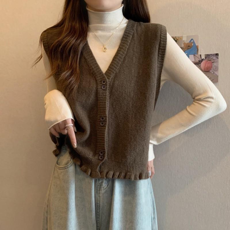 Women's Knitted Vest Outfit with Fungus Edge Hem Design V-neck Sweater Vest