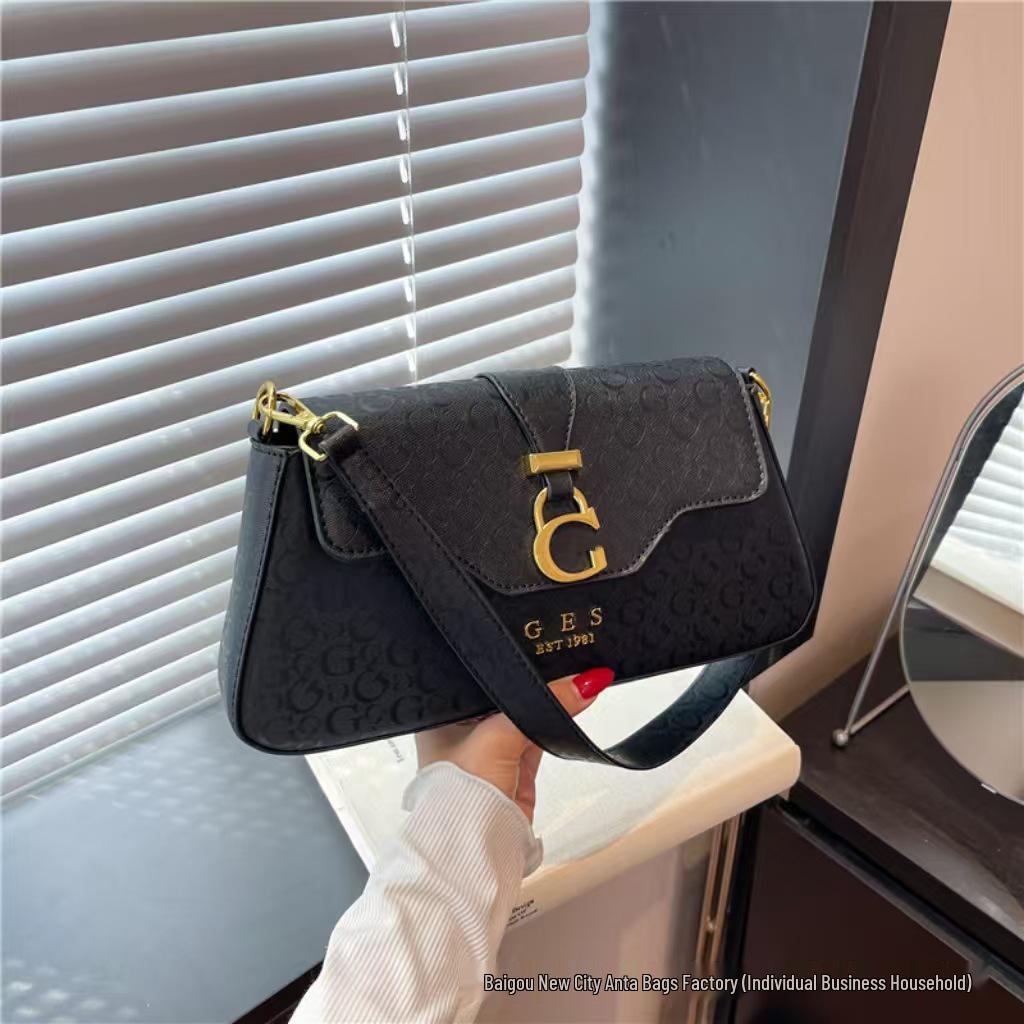 

Trending Fashionable European & American Women s Printed Shoulder Bag