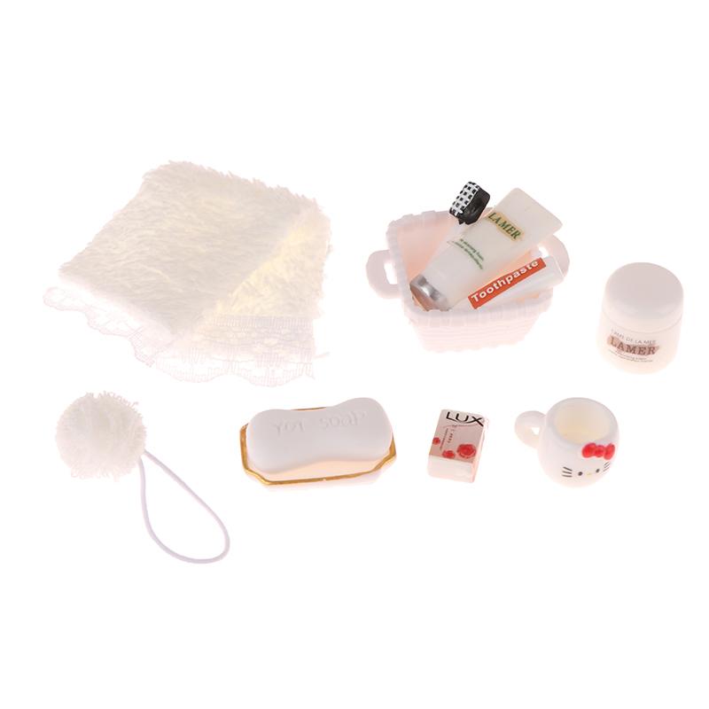 1/12 Dollhouse Mini Simulation Kt Cat Toiletries Cosmetics Kit Dollhouse Bathroom Decor Micro Scene Construction Props Kid Toy