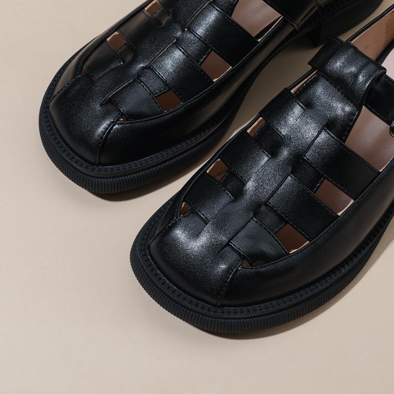 Fashion Women's New Spring and Autumn Round Head Thick Bottom Hollow Metal Belt Buckle Middle Heel Large Roman Casual Single Shoe