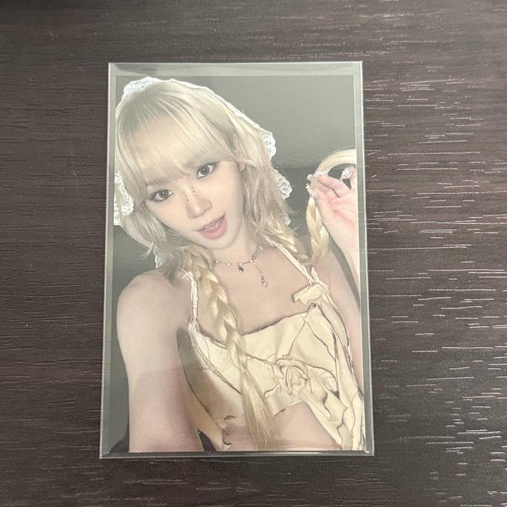 [USED] Lu Seraphim Sanok Trading Card Chaewon