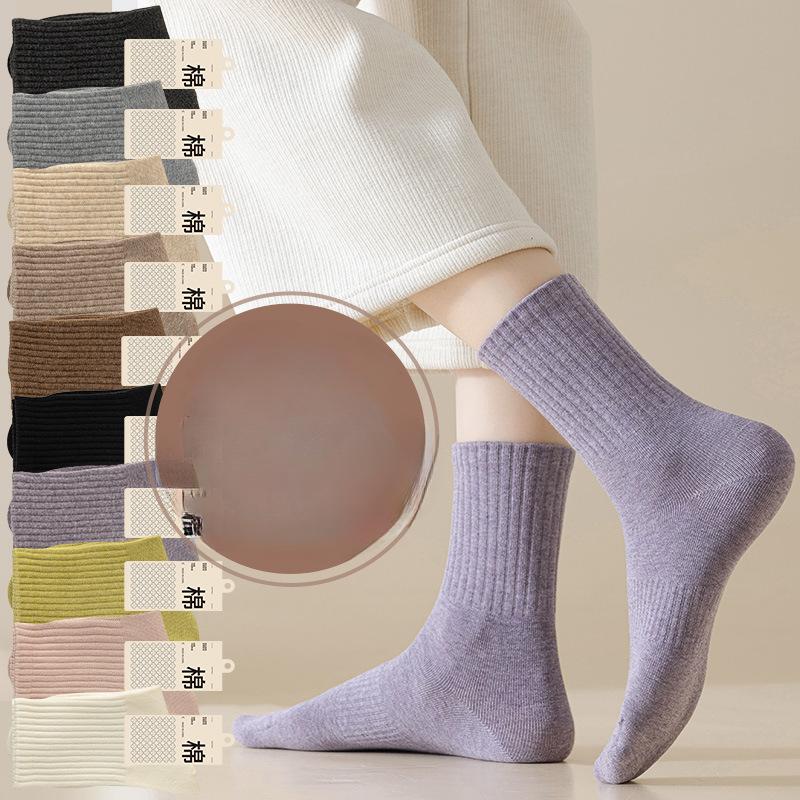 Women's Mid-calf Socks, Antibacterial and Deodorizing for Spring and Autumn, Boneless, Warm for Autumn and Winter, Pile Socks, Long Socks