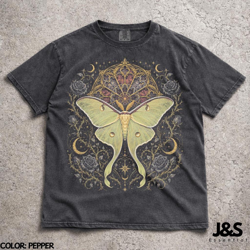 Luna Moth Halloween Tshirt, Gothic Celestial Moth Shirt, Witchy Moon Graphic Tee, Vintage Comfort Colors Dark Academia Gift