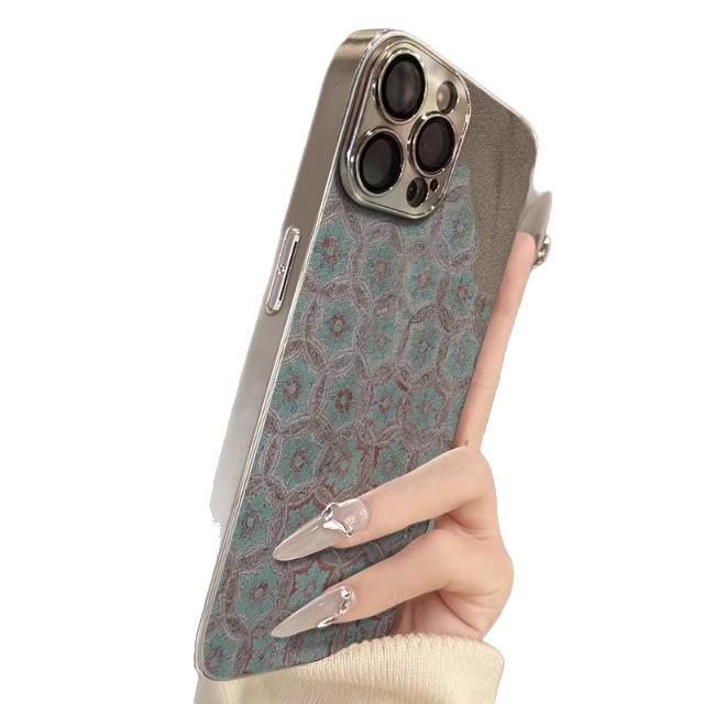Retro Pattern Is Suitable for Apple 16promax Aesthetic Temperament, Fashionable Female Mobile Phone Case iPhone15 Electroplating