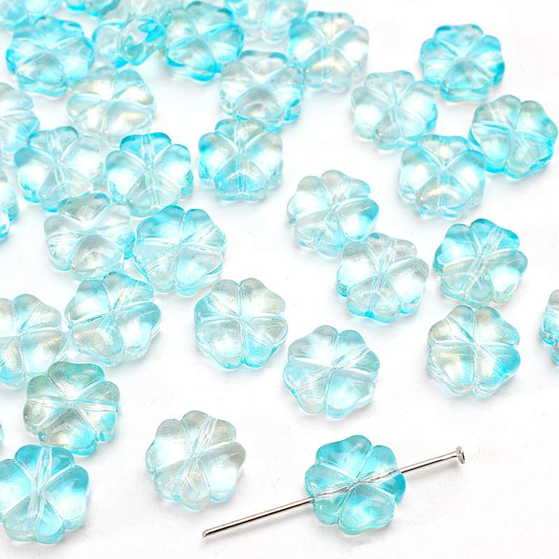 20 adet/torba 10mm cam çiçek boncuk Charm ara parça boncuk küpe kolye DIY takı yapımı