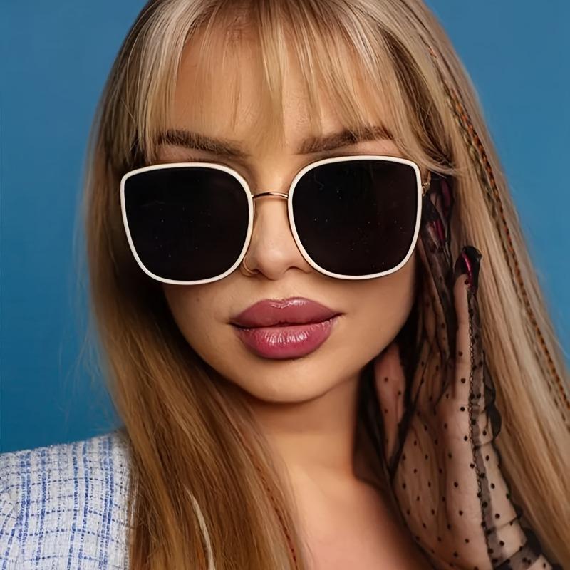 Trendy Women's Fashion GlassesStylish Oversized Rectangular Frame Dark Lenses for Sun Protection