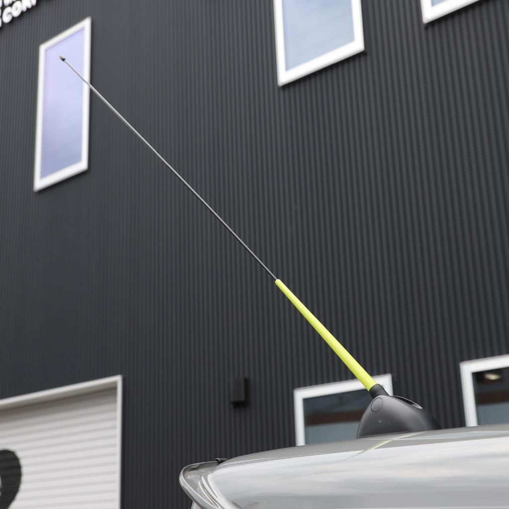 Eve Design Jimny (JB64) / Jimny Sierra (JB74) Long Rod Antenna, 29.5 inches (75 cm), Part Number: DAZ-75-ZZB (Kinetic Yellow)