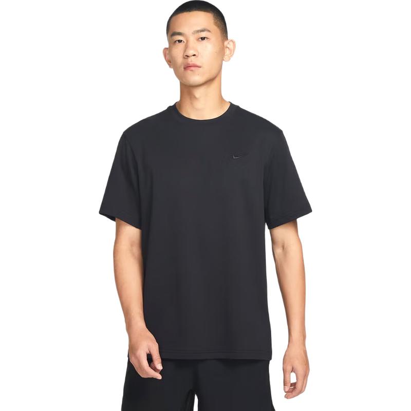Nike Men s Quick-Dry Breathable Short-Sleeve T-Shirt M