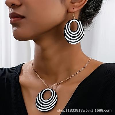 Módní šperky sada náhrdelník náušnice pro ženy dámy