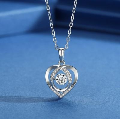 Beating Heart Necklace Pendant Versatile Fashion Girl Giving Wife, Girlfriend, Lover Gift