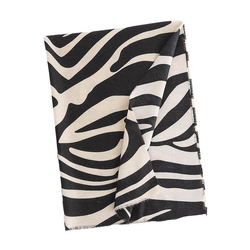 Versatile Striped Imitation Cashmere Scarf for Women Winter New Cold Proof Neck Scarf Elegant Temperament Warm Shawl