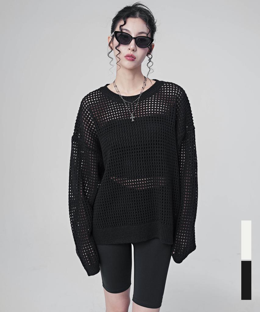 AVANDRESS Wreath Punching Loose Fit Knit_2 Colors