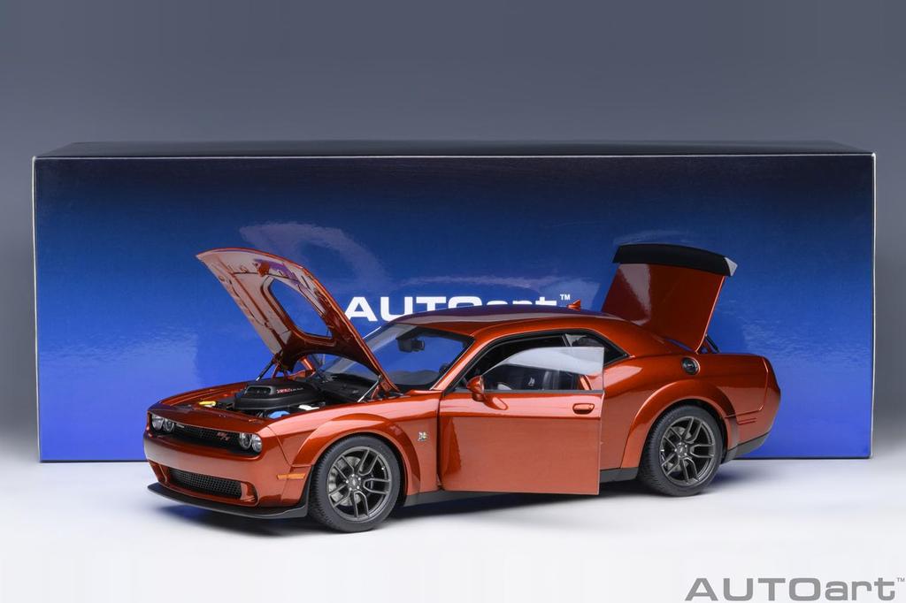 AUTOart Dodge Challenger Scat Pack Wide Body 2022 SINAMON Orange Finished Product 1/18 R/T STICK/Metallic