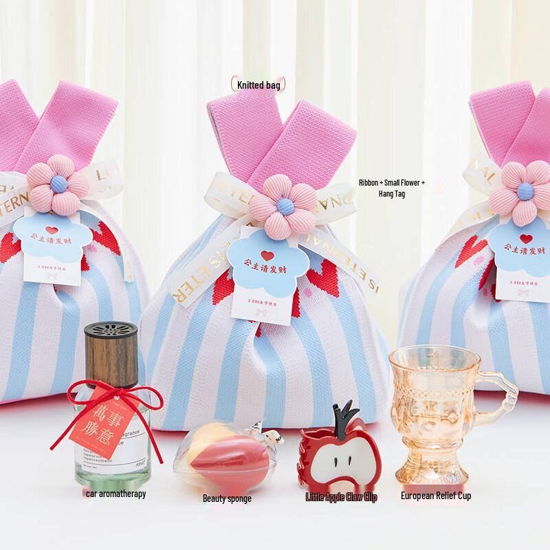 Love Heart Glass Cup Gift Set for Women s Day