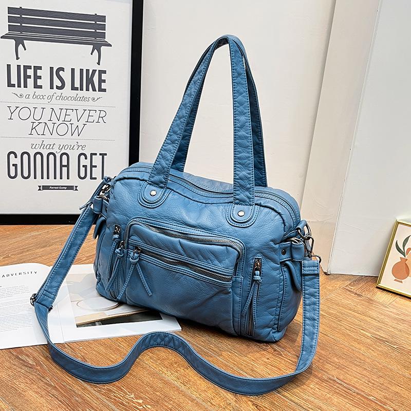 

European-American Fashion Tote: Washed Soft Motorcycle Bag, Large Capacity, Casual Travel Crossbody.