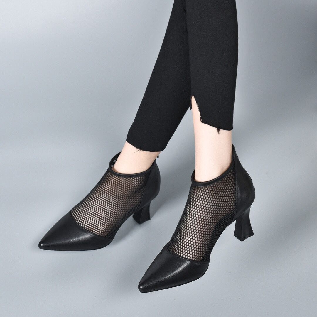 

Обувь Сандалии Короткие туфли для женщин Ботильоны на каблуке Острый носок Замшевые женские ботильоны Сетчатые очень высокие каблуки Горячая распродажа из искусственной кожи Y2k 34