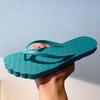 Flip-flops women's summer new non-slip outdoor wear solid color pinched feet seaside beach couple men's cool slippers