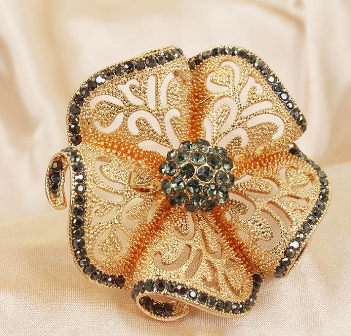 

Преувеличенная ретро брошь-кольцо с цветком из страз для шелкового шарфа Adjustable Open Ring