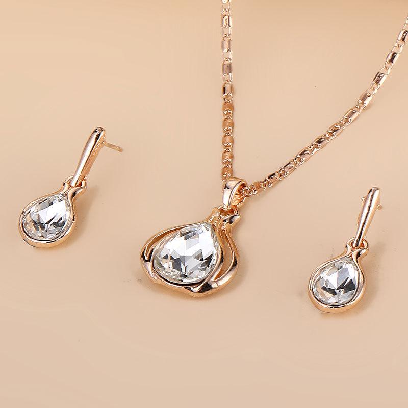 Set di collana e orecchini a goccia blu, verdi e rossi da donna Wish Fashion