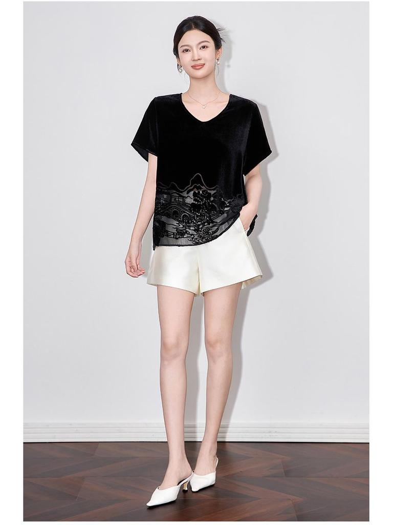 Women's Summer V-Neck Silk Velvet Top with Chinese-Style Landscape