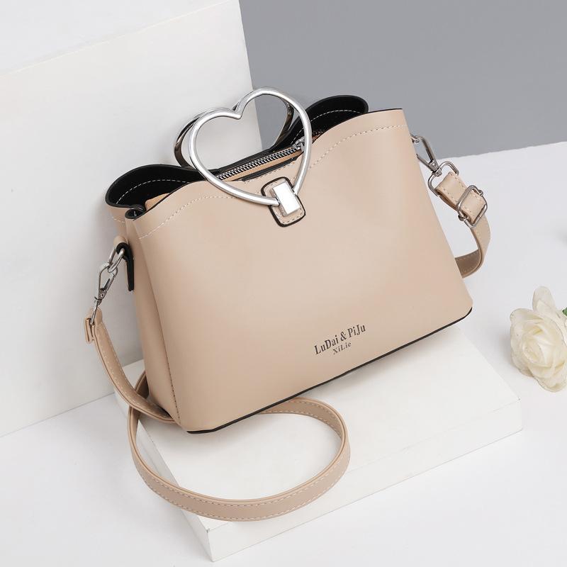 Bags Women's bags Niche high-end women's 2025 new trendy fashion shoulder messenger bags Large capacity portable women's bags