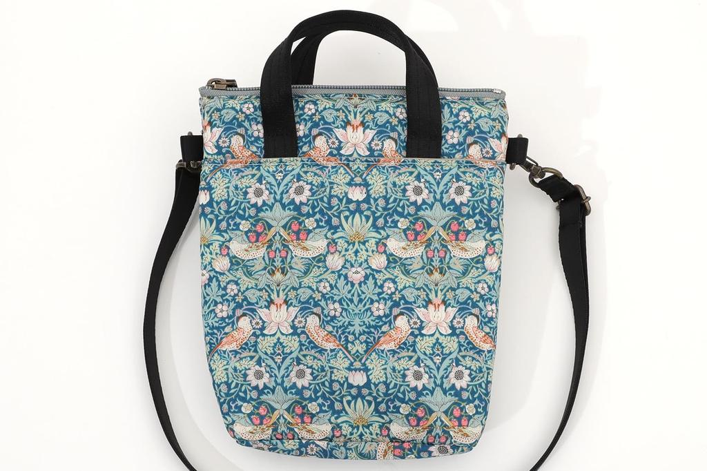 DDintex FLORET LONDON Schultertasche, Strawberry Thief, Grün, 18 x 5 x 21 cm [Liberty Print]
