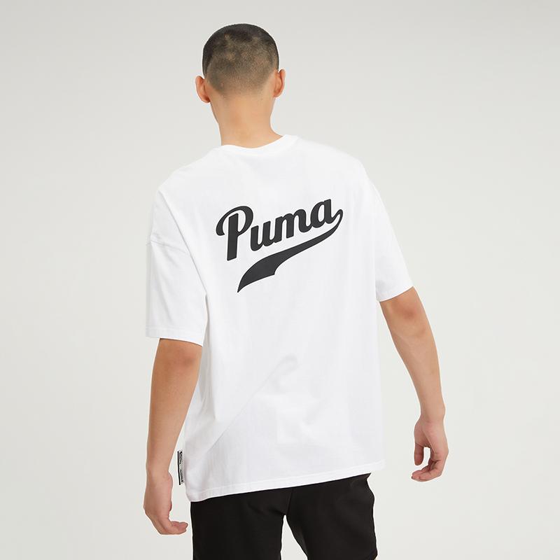 Puma Tricou cu mânecă scurtă sport casual cu gât rotund și logo mare imprimat pe spate Bărbați Topuri Alb 538324-02