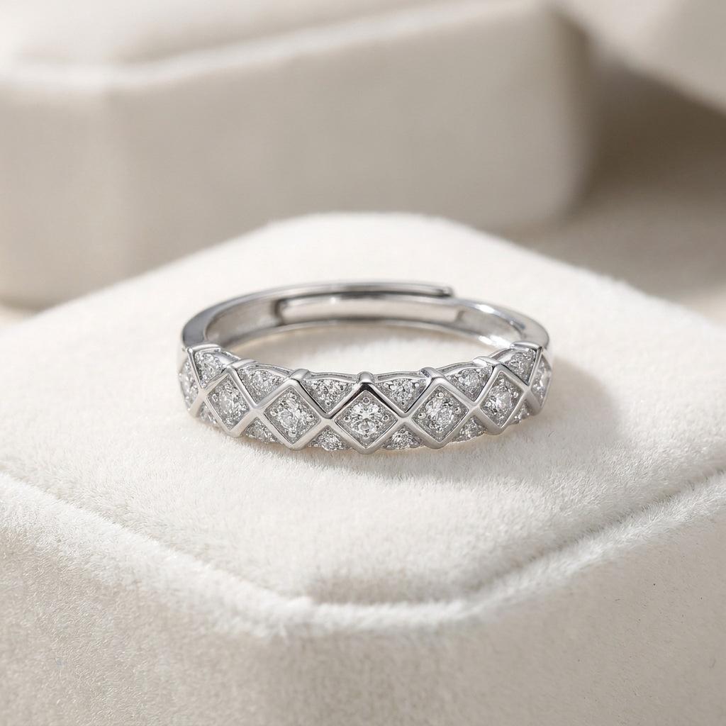 S925 Sterling Silver Open Adjustable Women's Ring with Diamond-Encrusted Lattice - Exquisite and Luxurious Accessory