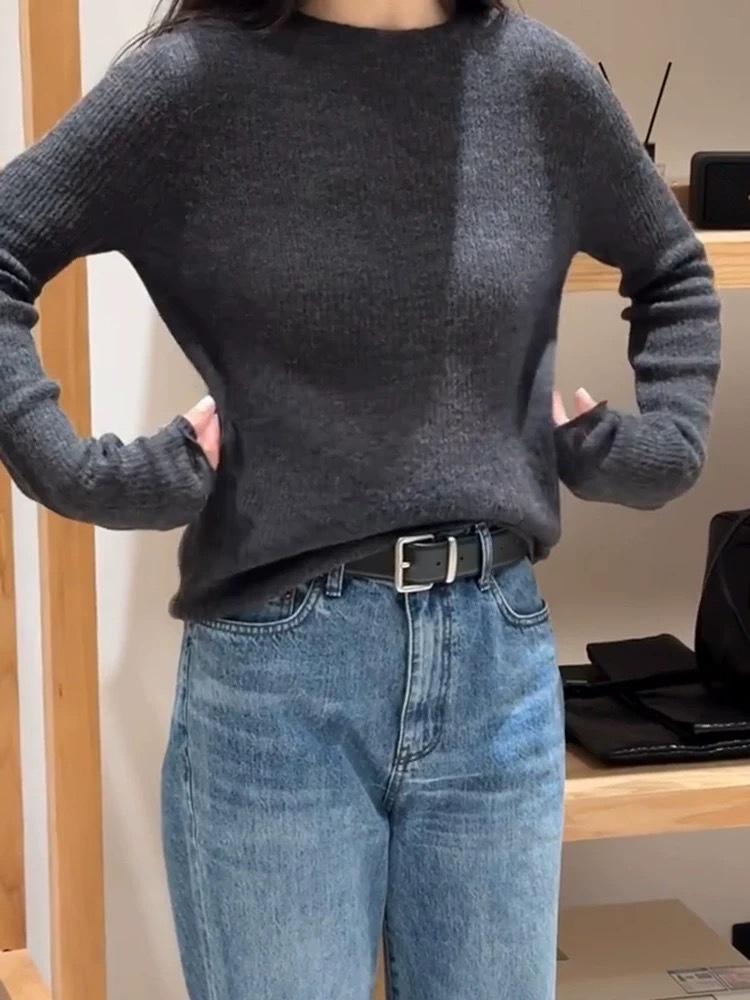 

Мягкий шерстяной свитер цвета древесного угля с круглым вырезом - Коллекция Осень 2024, Нежный стиль, Универсальный и удобный трикотаж M древесный уголь/серый