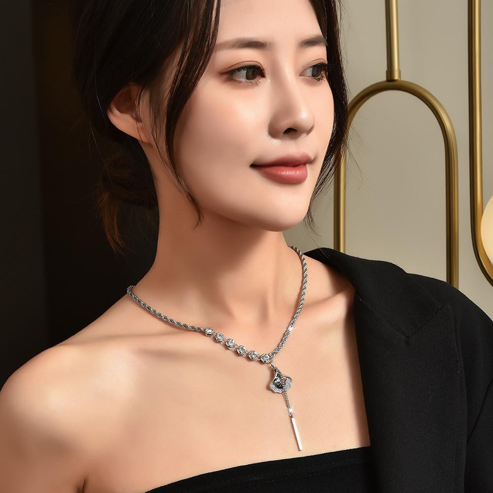 Elegante Kristall Ginkgo Blatt Anhänger Halskette Atemberaubender Koreanischer Stil Für Frauen