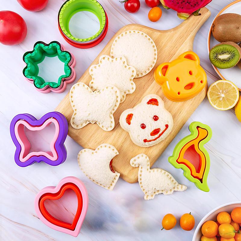 Sandwich Cutters For Kids Set With Sealer DIY Cookies Bread Molds Cutter Shapes Sandwich Makers Children's Lunch Box Accessories 1