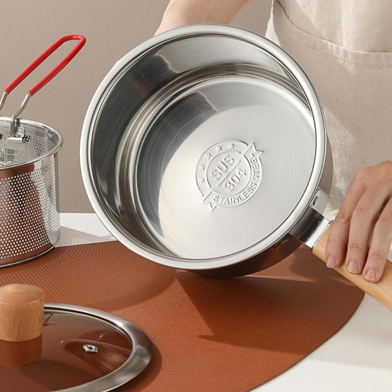 Professional Kitchen Fryers Set with Lid Strainer Basket and Cooking Tongs Wood Handle for Heat Protections Home Use